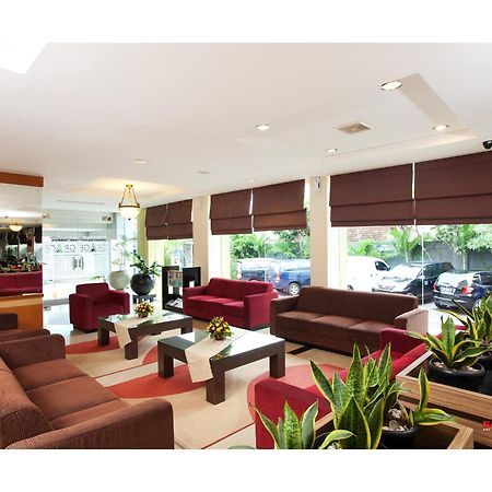 Regantris Malioboro Hotel Jogjacarta Exterior foto